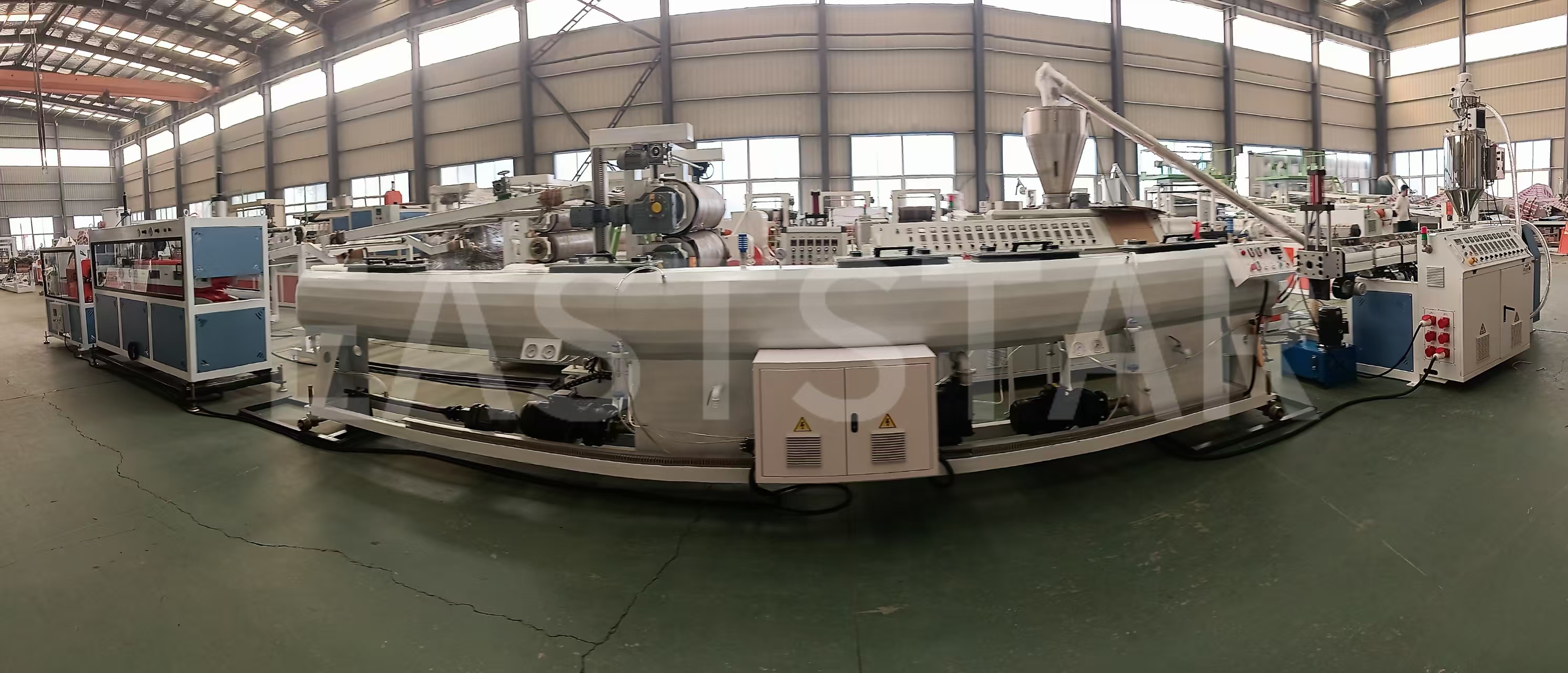 QINGDAO EASTSTAR saa päätökseen PE-putkien tuotantolinjan toimituksen tukemaan Palestiinan infrastruktuurin kehitystä